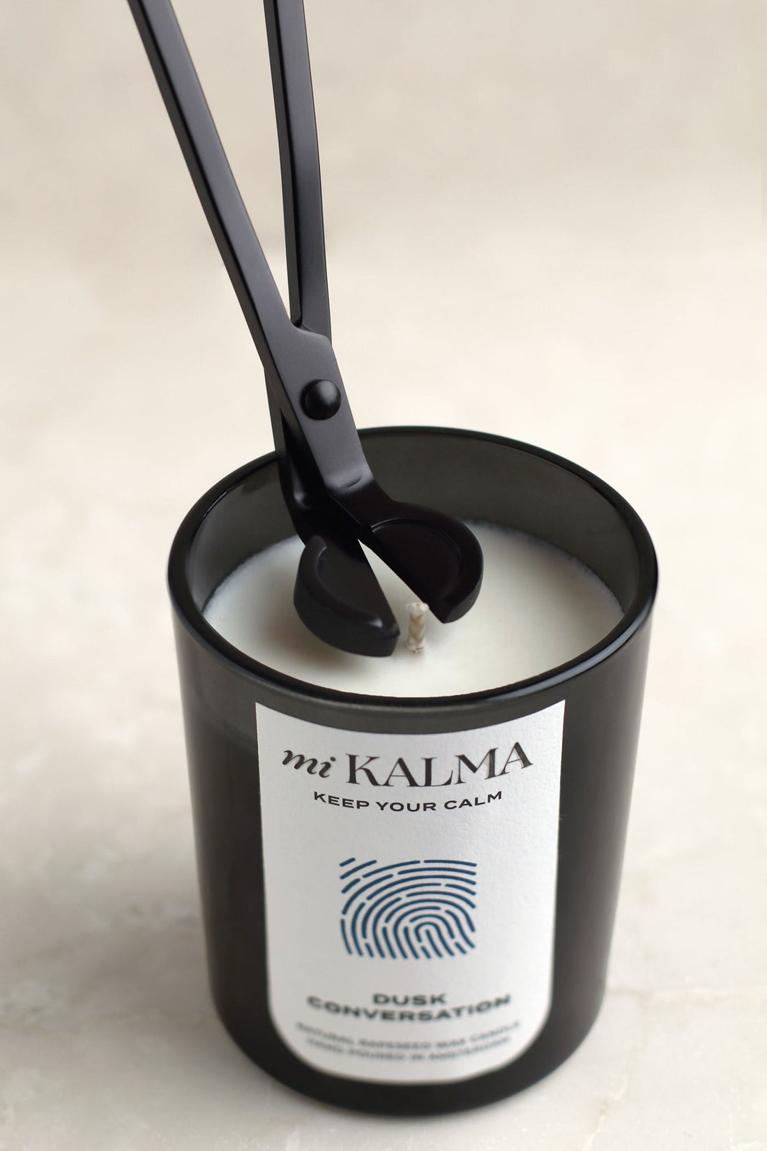 Wick trimming explained: Enhance your candles and wellbeing
