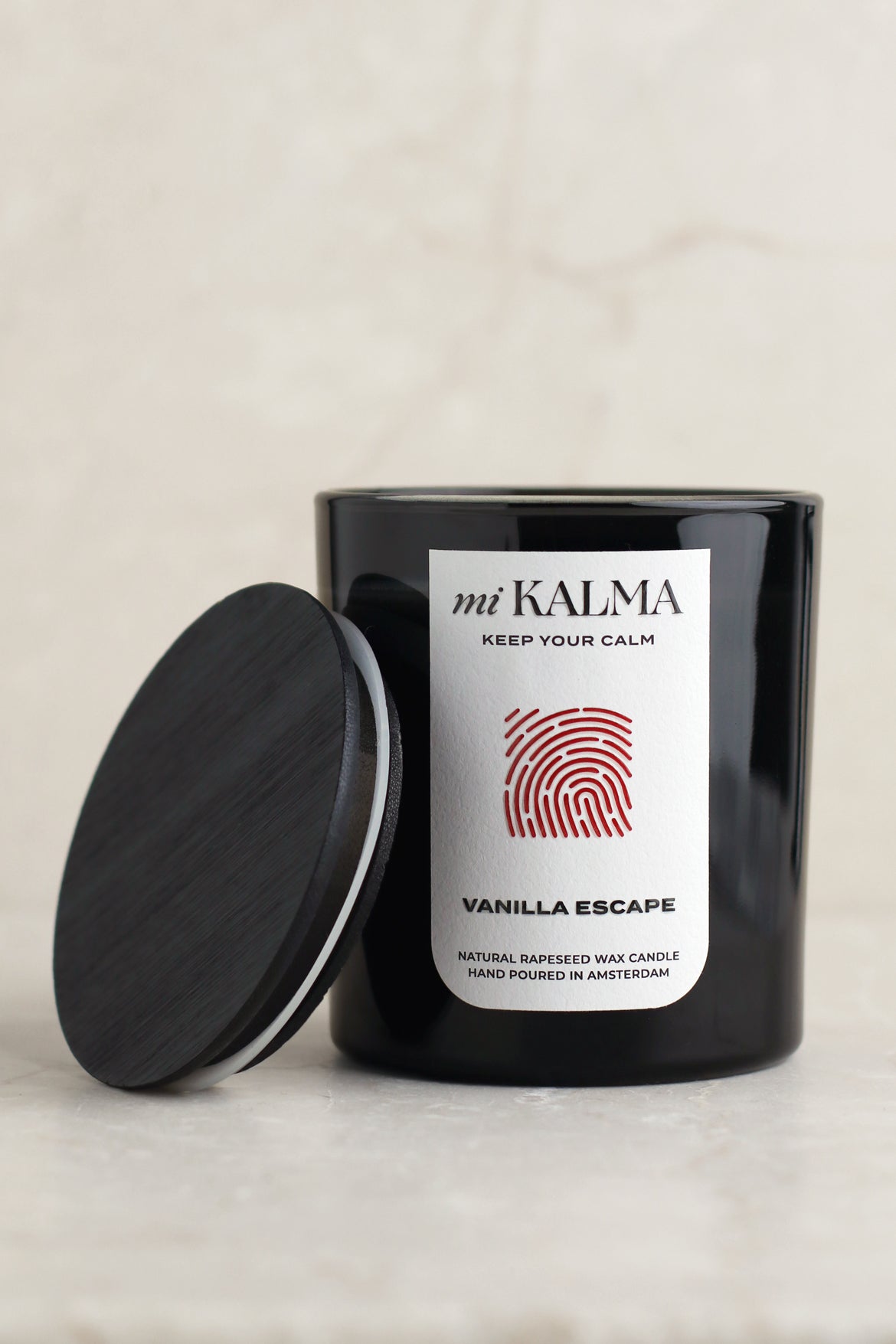 VANILLA ESCAPE scented candle